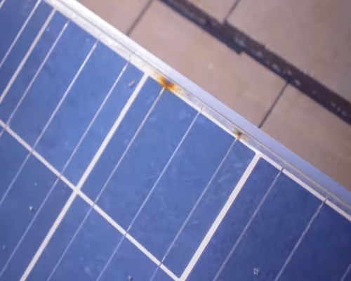 Are-Used-Solar-Panels-Worth-Anything