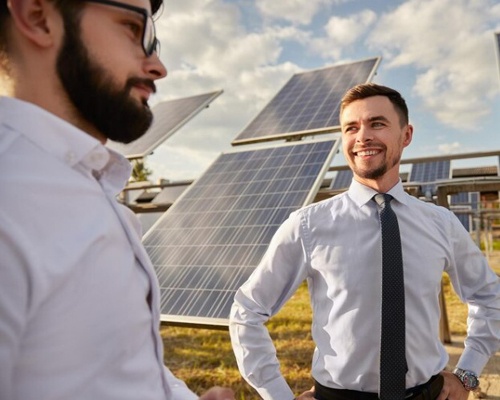 Can I Sell My Solar Panels Back to The Company? 5 Best Solutions