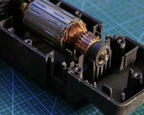 How Can The Direction Of DC Motor Be Changed?