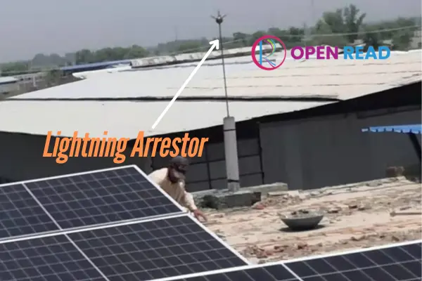 what-happens-if-lightning-hits-a-solar-panel